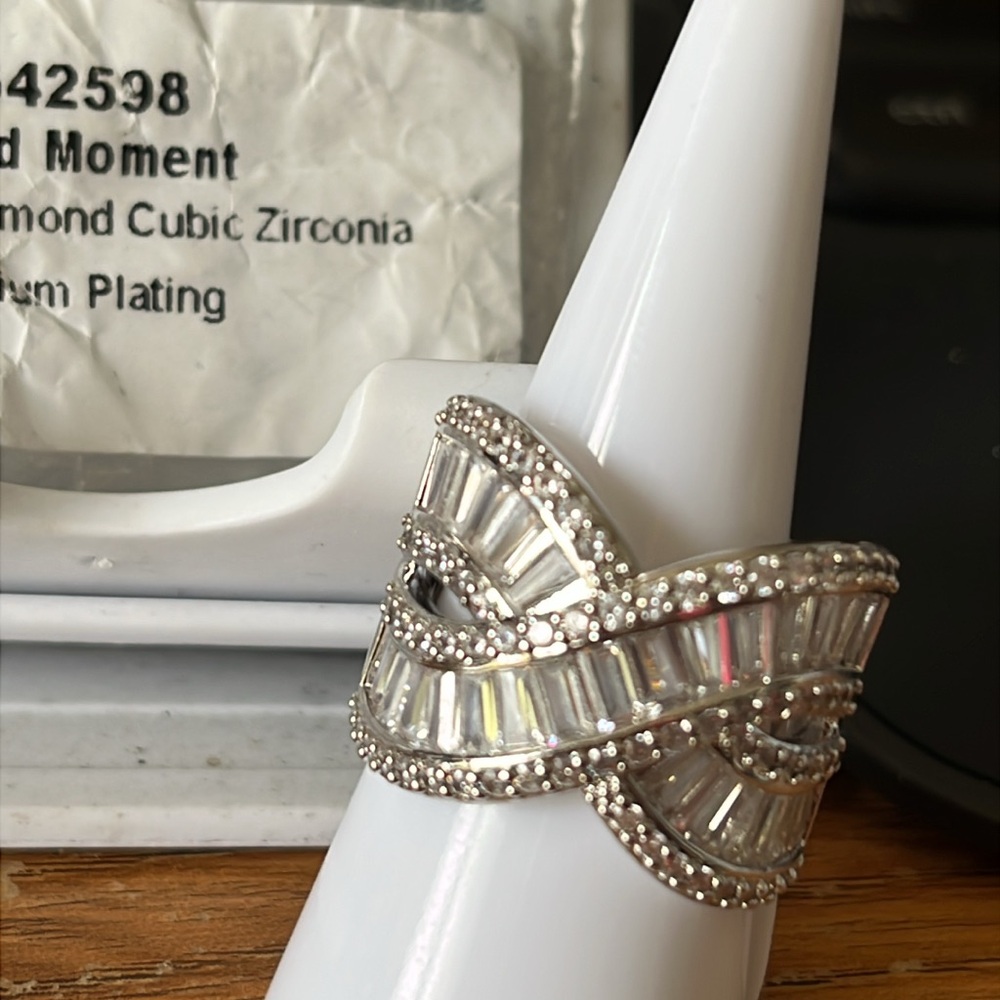 Bomb Party April Sz 8 Rhodium Cubic Zirconia Ring